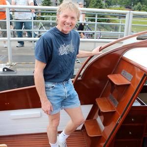 Meet your Posher, Chandler